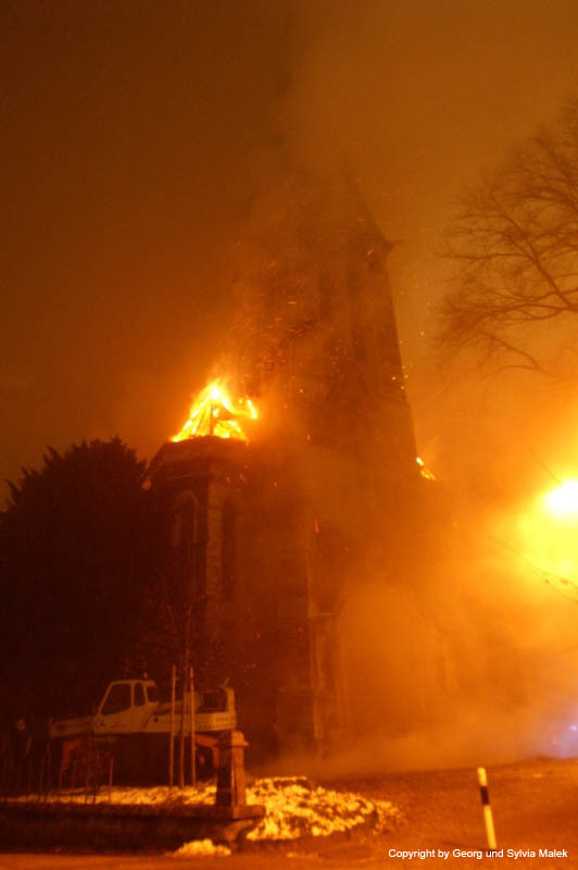 Brand der St.Leonhard-Kirche  14